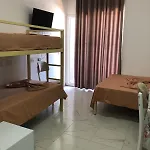 Guesthouse Xhuli