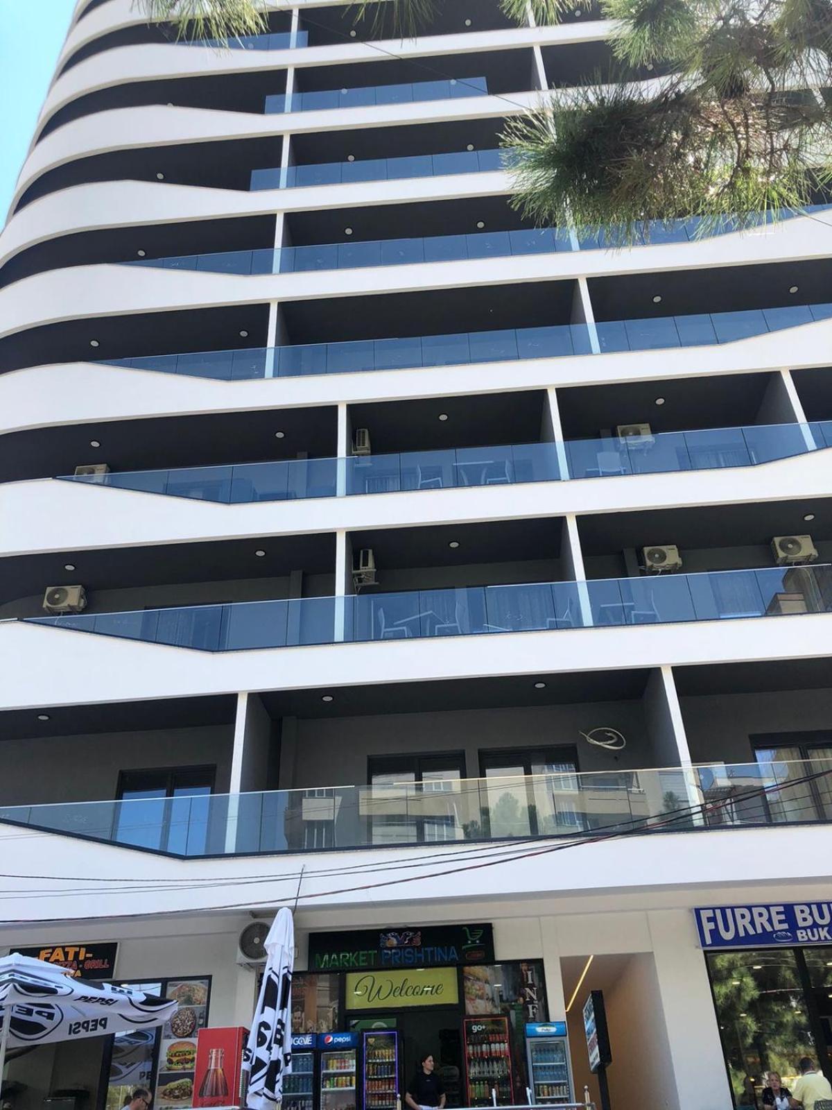 Xhuli Apartament Shëngjin